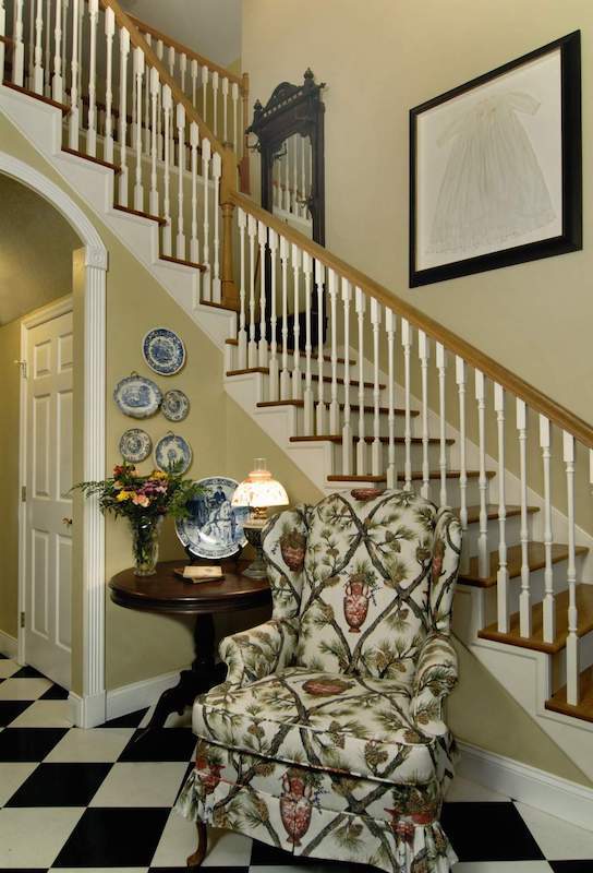 Entryway view of the stairs